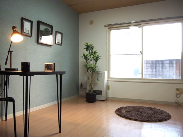 ♪価格改定・表面利回15.65％♪ＲＣ15戸＿アドバンス木野 内観