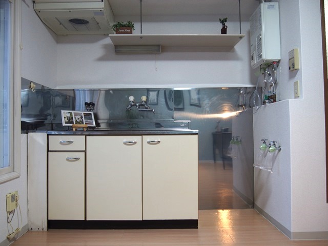 ♪価格改定・表面利回15.65％♪ＲＣ15戸＿アドバンス木野 内観