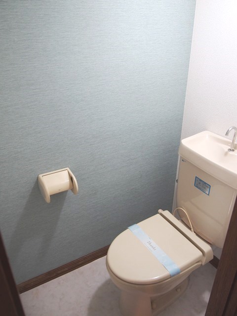 ♪価格改定・表面利回15.65％♪ＲＣ15戸＿アドバンス木野 内観