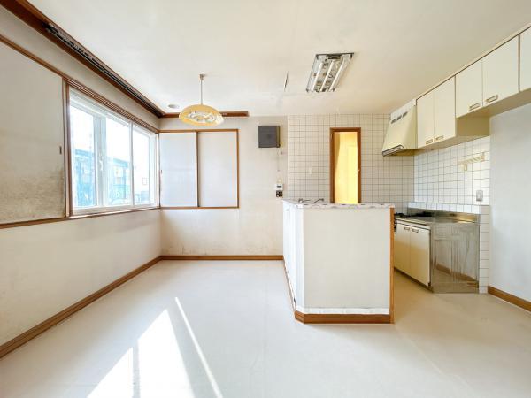 【リフォーム中】帯広市西11条南41丁目2-8 内観