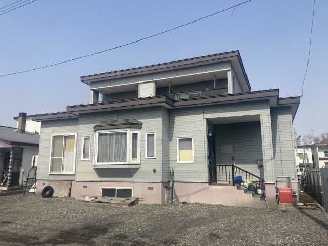 西１６条南３０丁目【南道路付き！広々５ＳＬＤＫ一戸建！】 外観