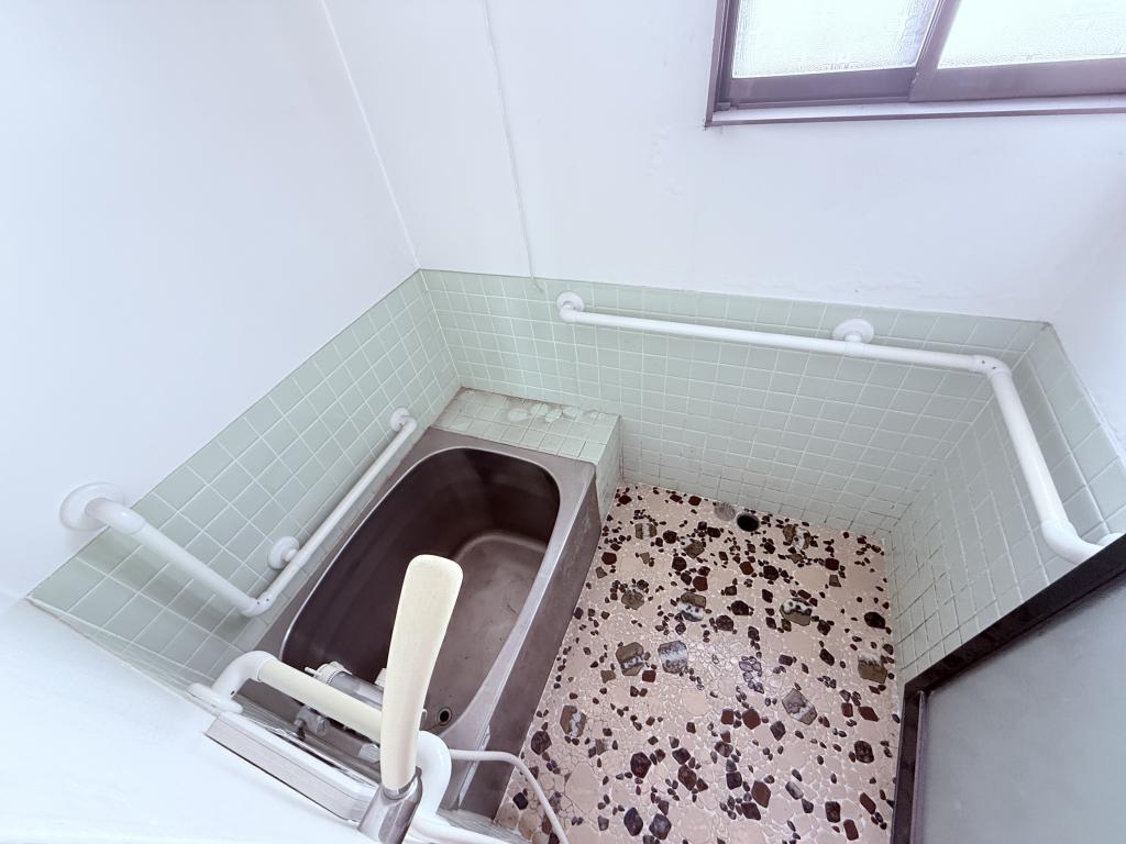 ※価格改定　西16条南30丁目の中古戸建　平屋のリノベ向け物件♪  内観