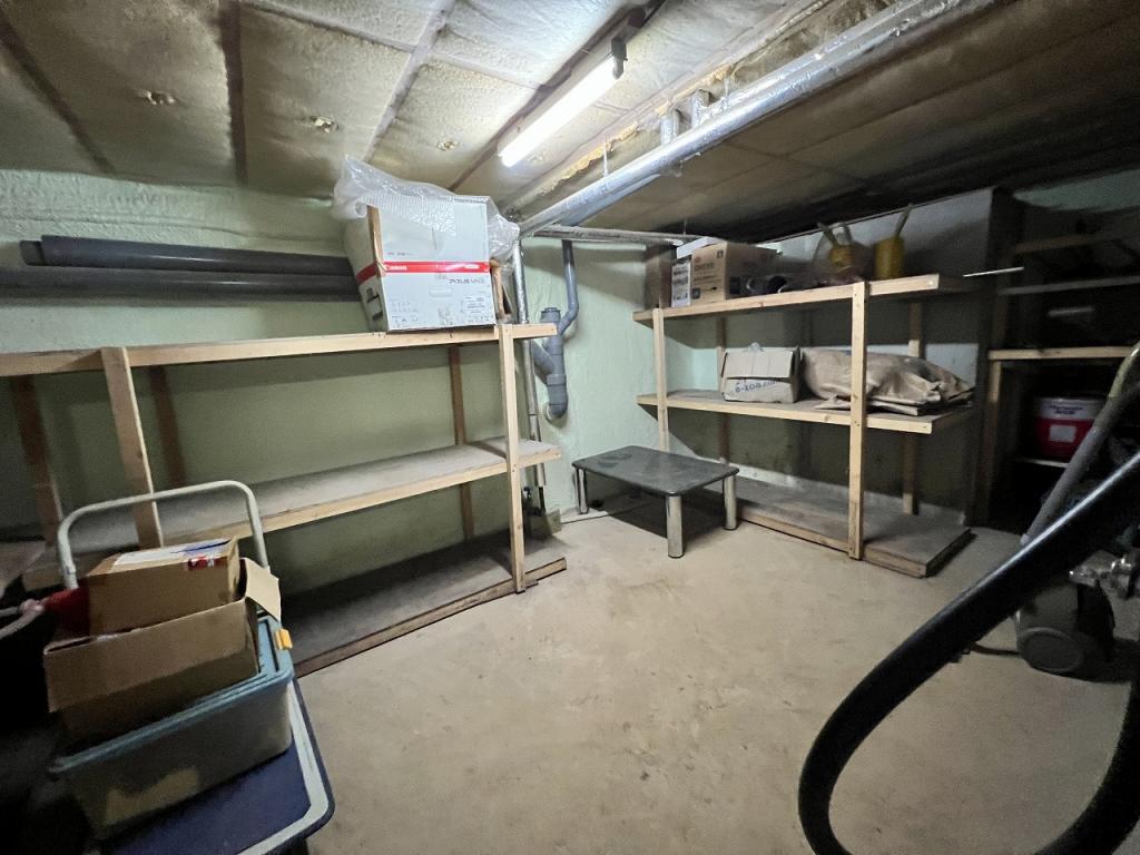 帯広市以平町西3線　中古戸建 内観