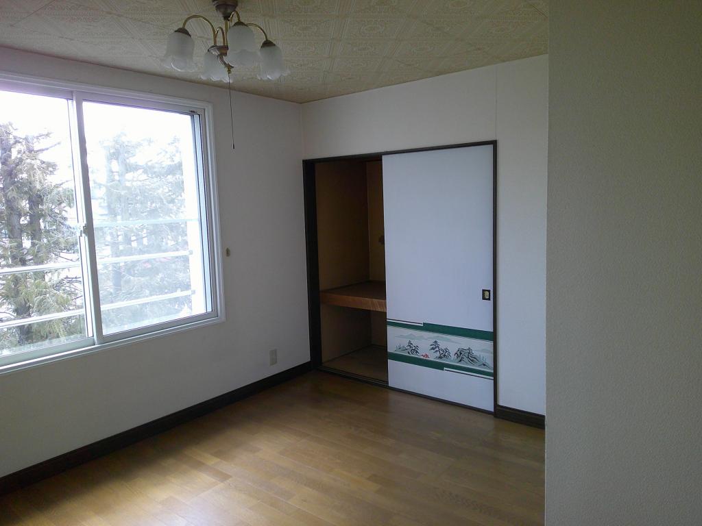 メゾネットタイプの売アパート　 内観