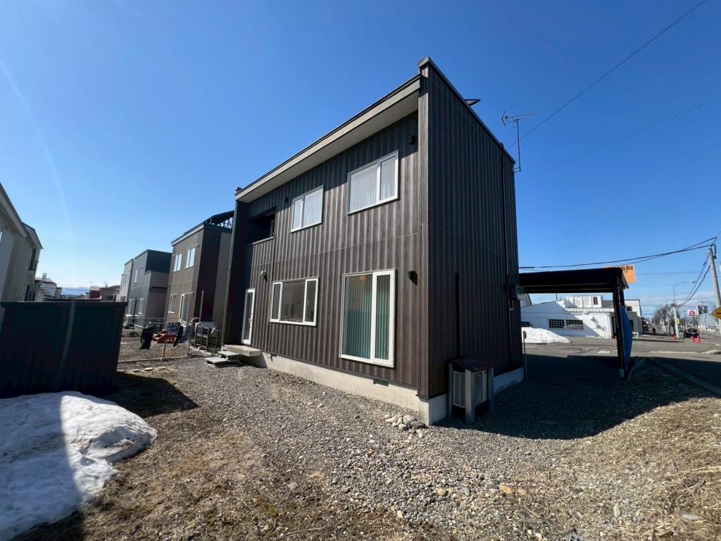 ♪北東角地♪西５南３９＿中古住宅