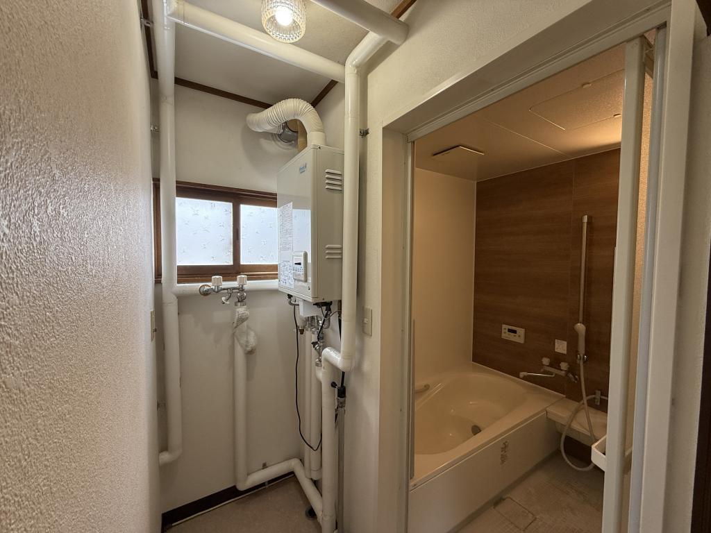 ＼リノベに最適／中古住宅７５０万 内観