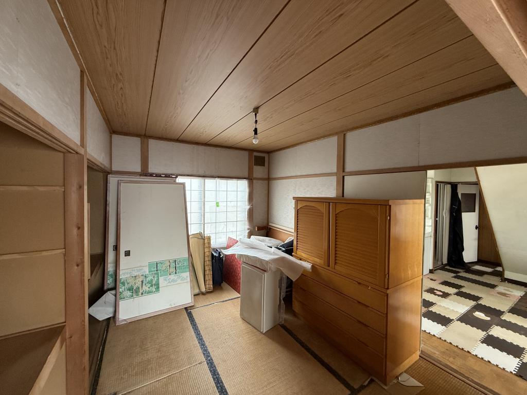 ＼リノベに最適／中古住宅６００万 内観