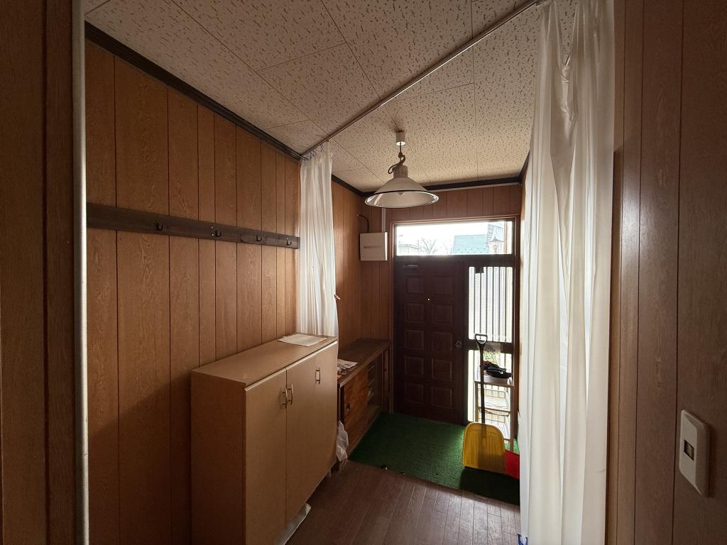 ＼リノベに最適／中古住宅６００万 内観