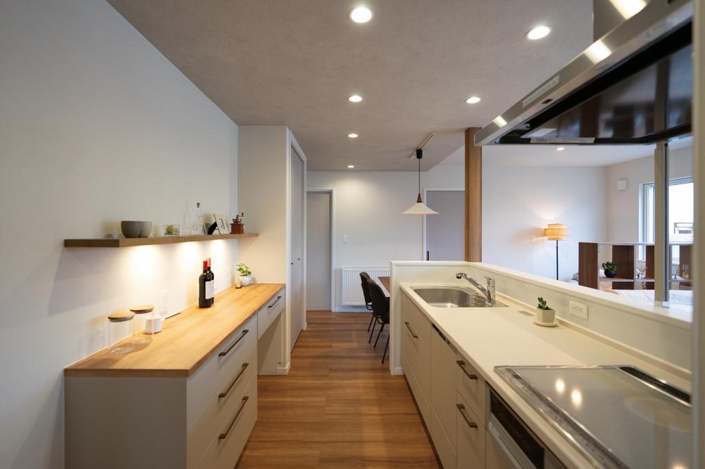 【すまいの設備機器保証10年】31次モデルハウス 内観