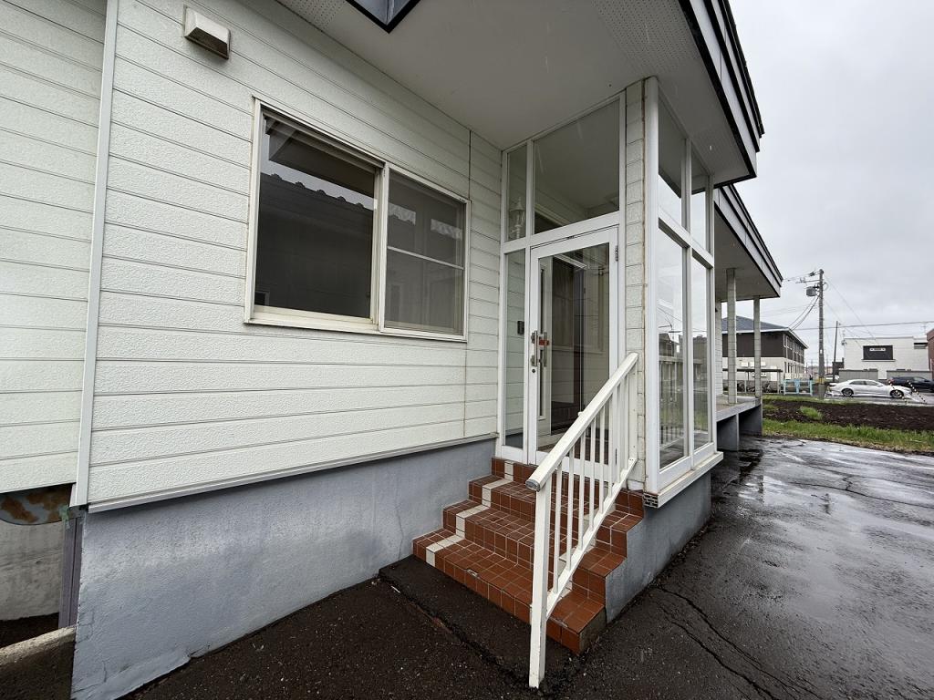 【6/22価格変更】帯広市西9条南39丁目　中古住宅 内観