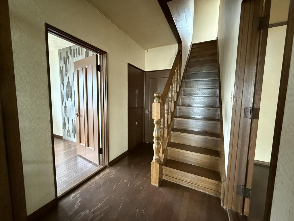 【6/22価格変更】帯広市西9条南39丁目　中古住宅 内観