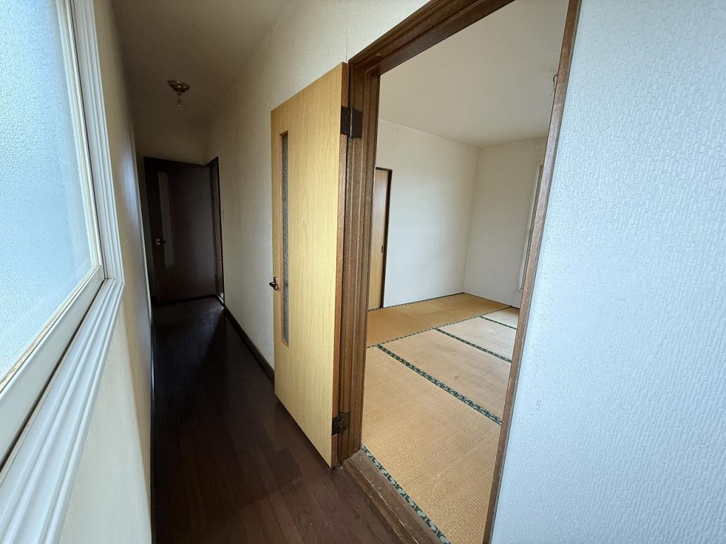 【6/22価格変更】帯広市西9条南39丁目　中古住宅 内観