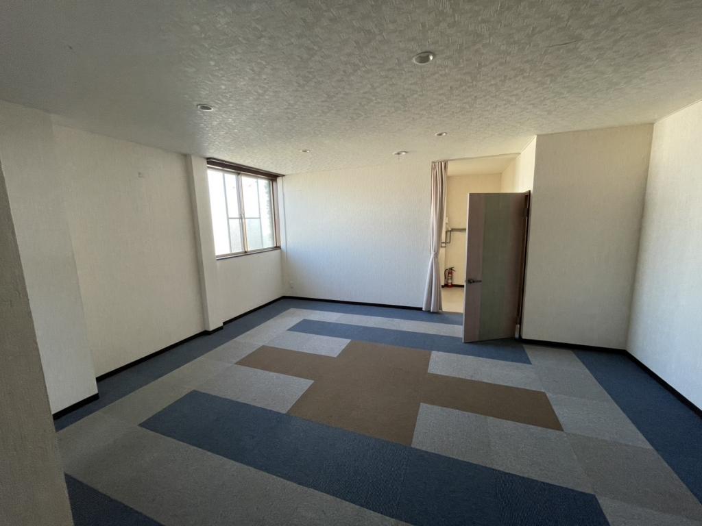 一丁目ビル 内観