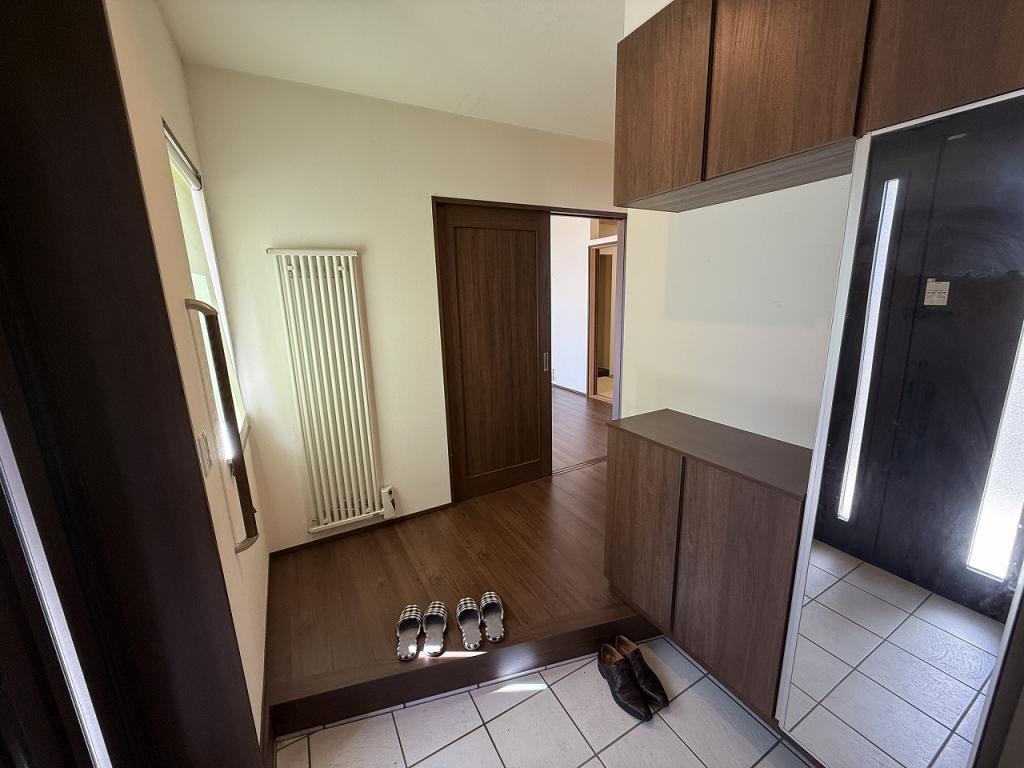 帯広市西１６条南４丁目20番7号　二世帯住宅 内観