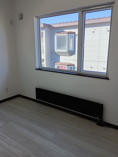 ベランダのある住宅！【商談中】     内観