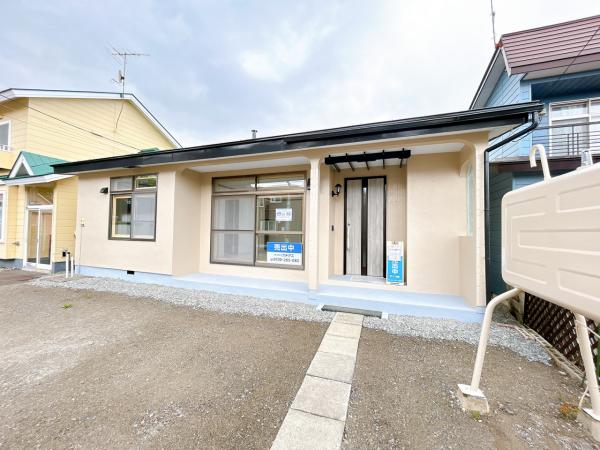【リフォーム済み・静かな住宅街の平家】帯広市西14条南40丁目 外観