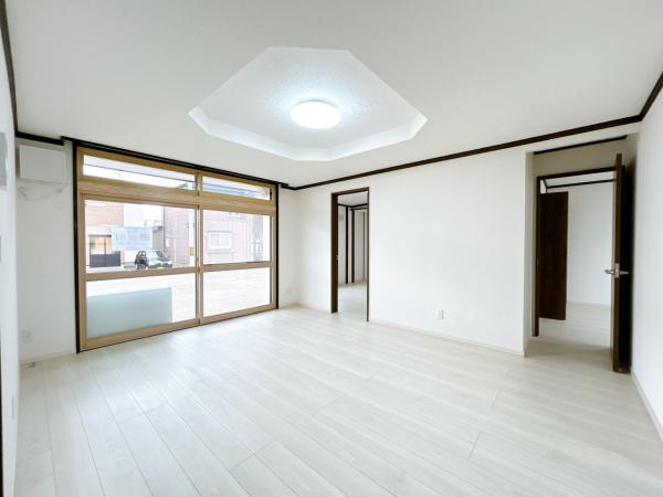 【リフォーム済み・静かな住宅街の平家】帯広市西14条南40丁目 内観
