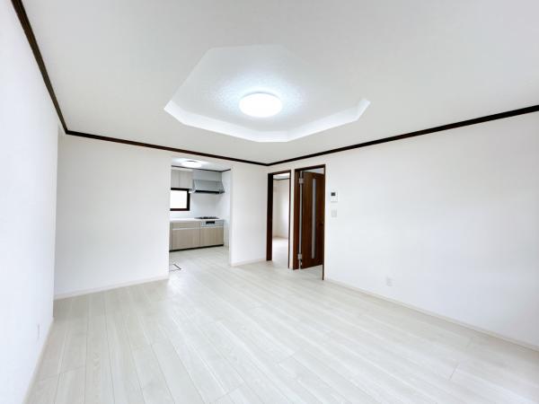 【リフォーム済み・静かな住宅街の平家】帯広市西14条南40丁目 内観