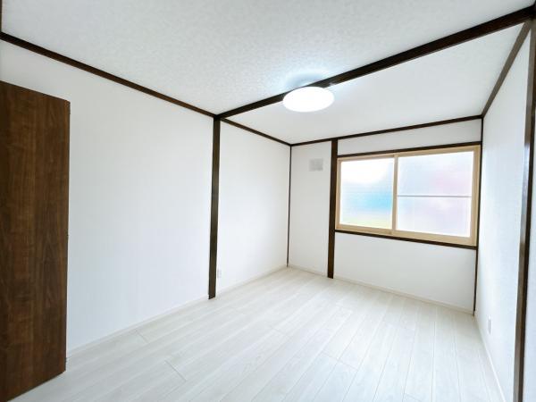 【リフォーム済み・静かな住宅街の平家】帯広市西14条南40丁目 内観