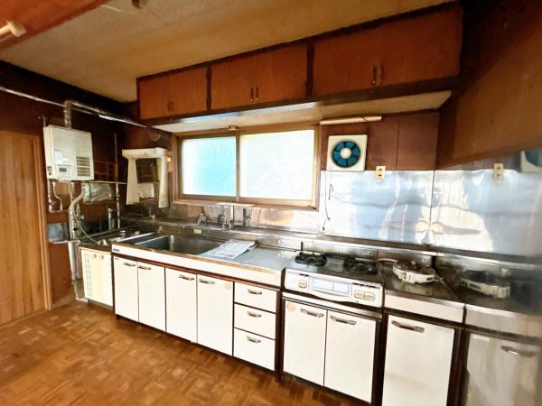 【リフォーム中・耐震補強工事中】帯広市西20条南2丁目5-17 内観