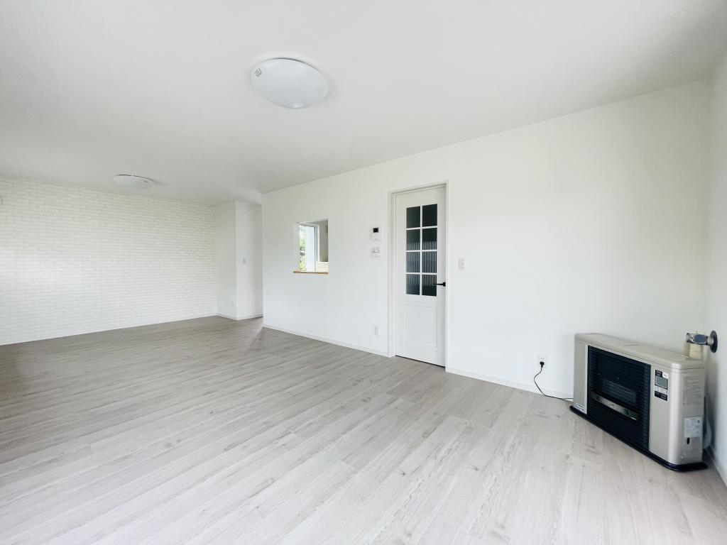 【価格改定】フルリフォーム済！丸山通北2丁目　中古住宅 内観