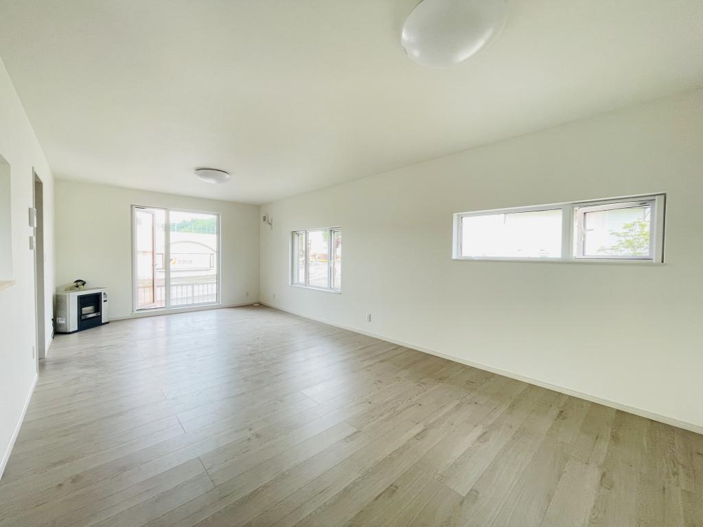 【価格改定】フルリフォーム済！丸山通北2丁目　中古住宅 内観