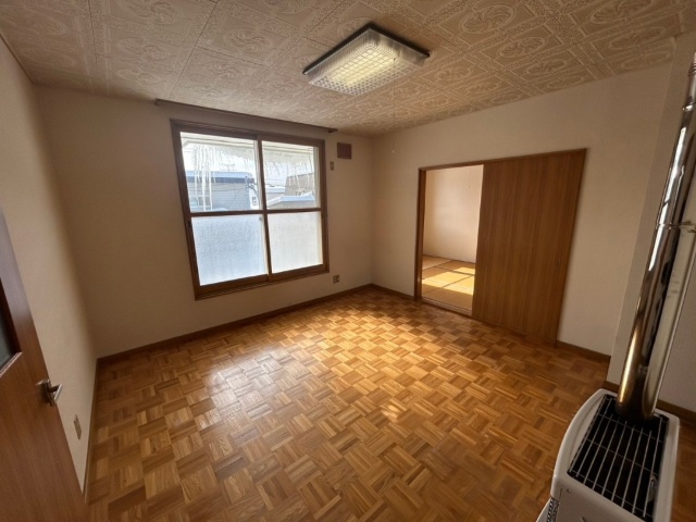 一棟収益アパート　コーポ林 内観