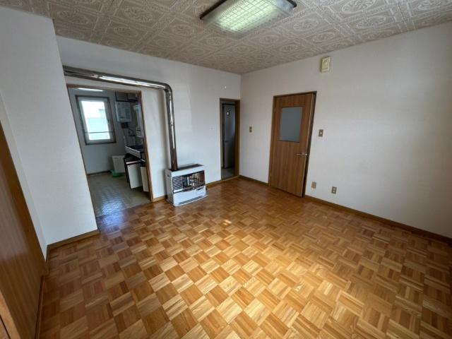 一棟収益アパート　コーポ林 内観