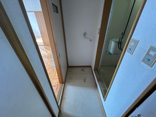 一棟収益アパート　コーポ林 内観
