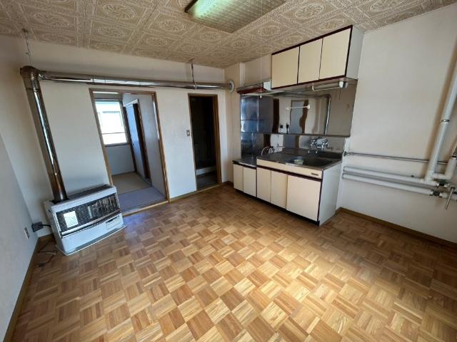 一棟収益アパート　コーポ林 内観