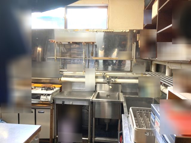 西１４条南３５丁目【平成３年増築！居酒屋店舗兼住宅が登場！】 内観