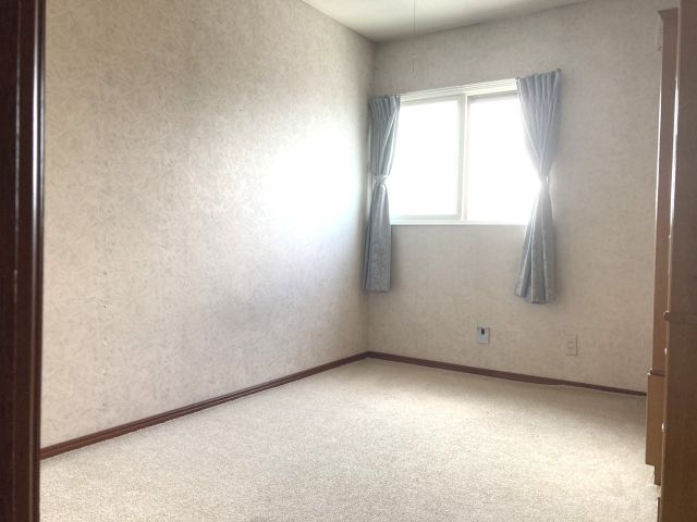 西１４条南３５丁目【平成３年増築！居酒屋店舗兼住宅が登場！】 内観