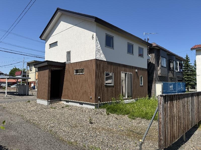 売家　音更町大通11丁目1番6 外観