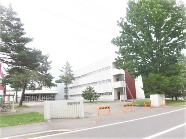 【リフォーム中・静かな住宅街】 北海道河西郡芽室町東8条３丁目2-3 内観