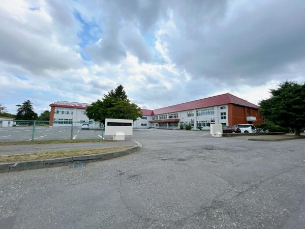【商談中】中川郡幕別町札内桂町　戸建て 内観
