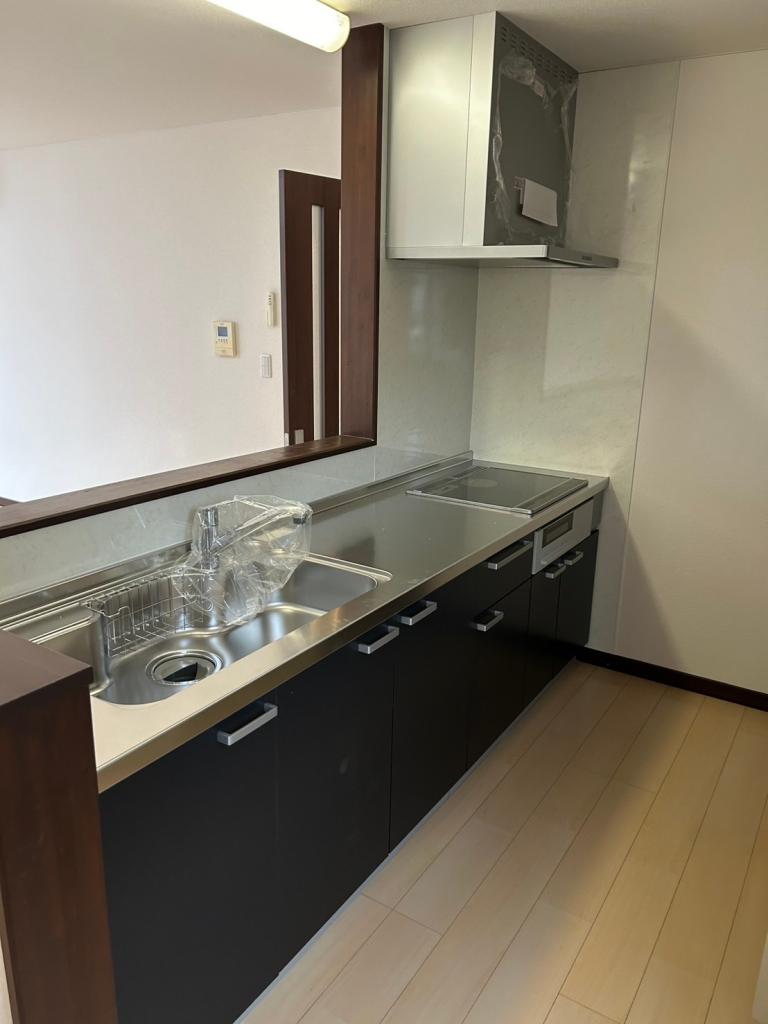 【中古住宅】　帯広市西13条北8丁目　※価格改定　リフォーム済 内観