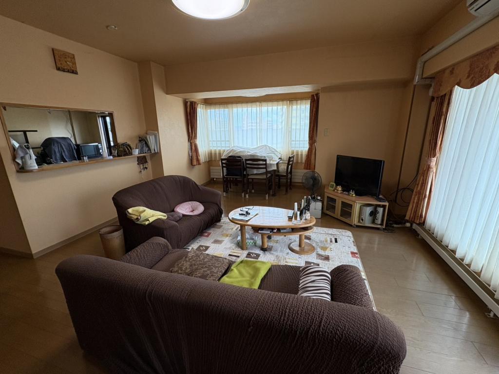 【価格改定】リブウェル大通　４１０号室 内観