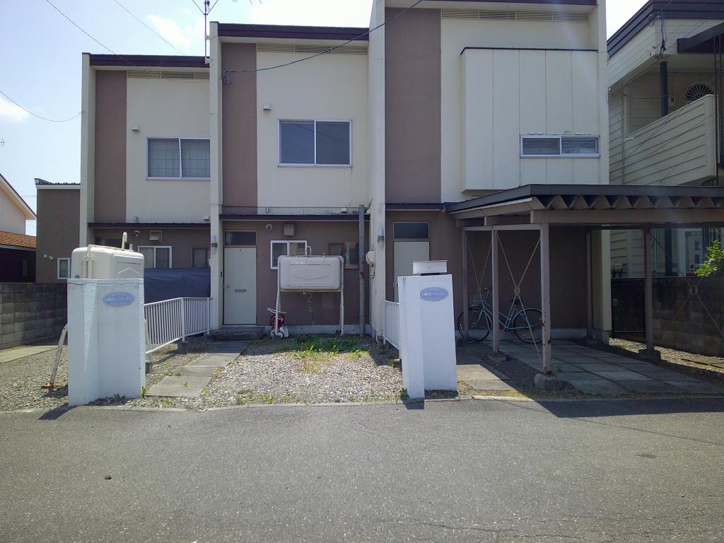 白樺ガーデンズ　帯広市白樺16条西8丁目 外観