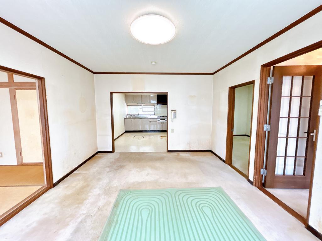 【リフォーム中】帯広市西23条南３丁目35-3 内観