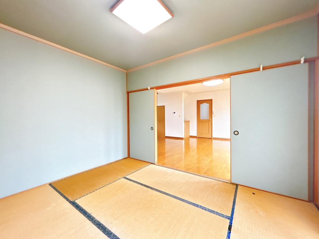 【6LDK住宅】帯広市西21条南2丁目30-4 内観