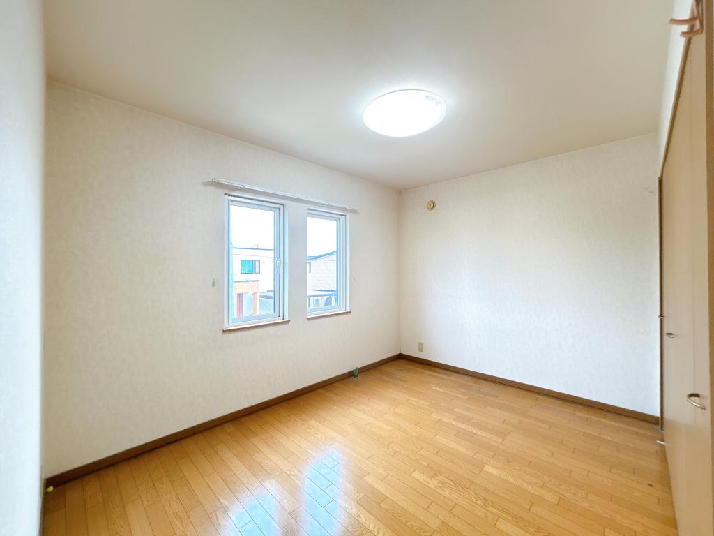 【6LDK住宅】帯広市西21条南2丁目30-4 内観