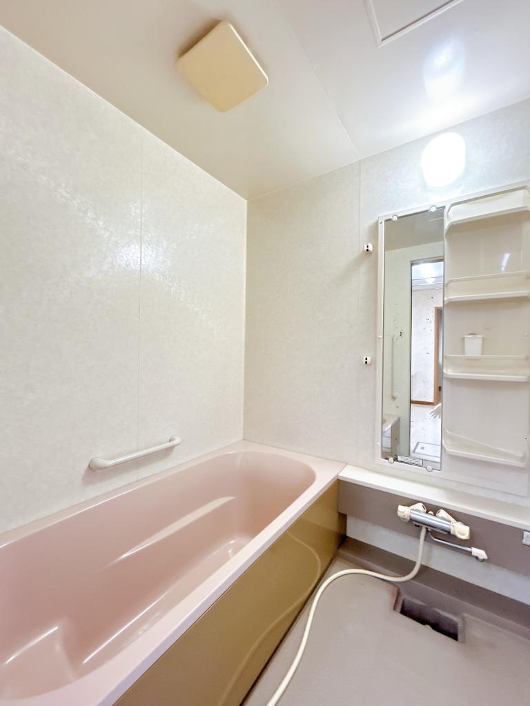 【6LDK住宅】帯広市西21条南2丁目30-4 内観