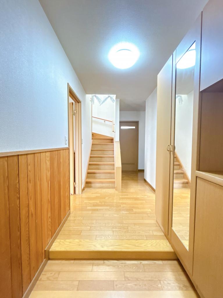 【6LDK住宅】帯広市西21条南2丁目30-4 内観