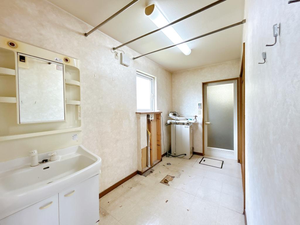 【6LDK住宅】帯広市西21条南2丁目30-4 内観
