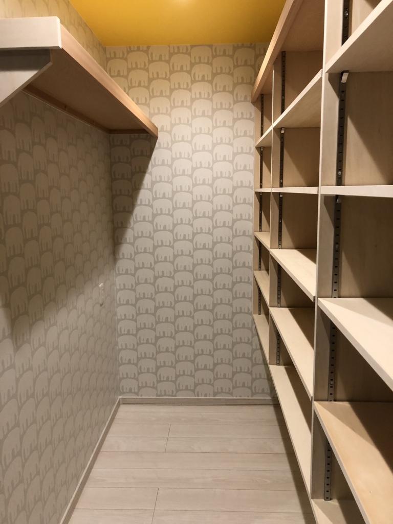 4SLDK 中古住宅 大空町8丁目 カーポート・ソーラーパネル有 内観