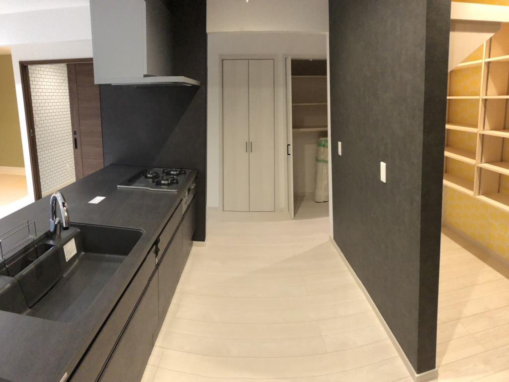 4SLDK 中古住宅 大空町8丁目 カーポート・ソーラーパネル有 内観