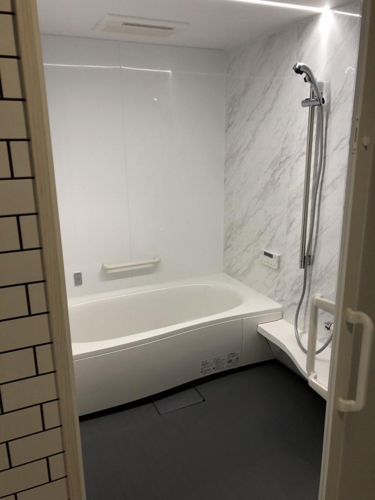 4SLDK 中古住宅 大空町8丁目 カーポート・ソーラーパネル有 内観