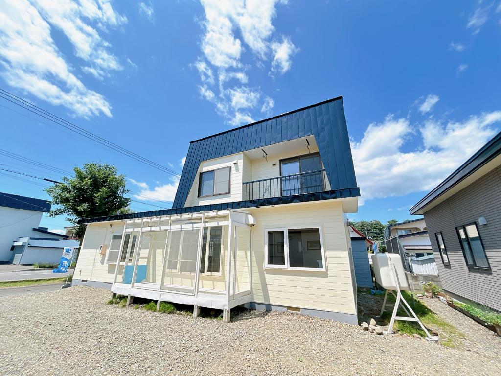 【リフォーム済】帯広市西19条南4丁目30-17 外観