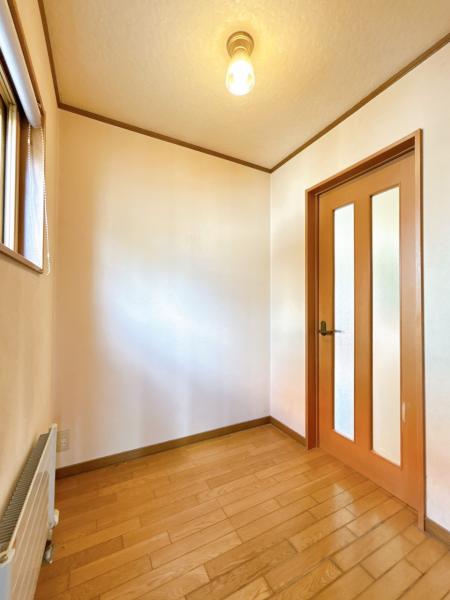 【充実の子育て環境】帯広市西十二条北７丁目　戸建て 内観