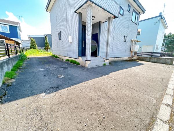 【充実の子育て環境】帯広市西十二条北７丁目　戸建て 内観